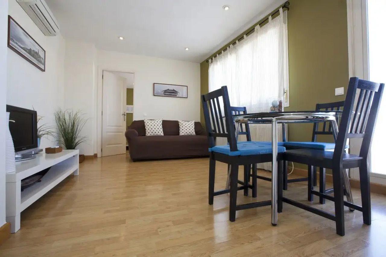 Apartamentos Apr Alcala Madrid Exterior photo