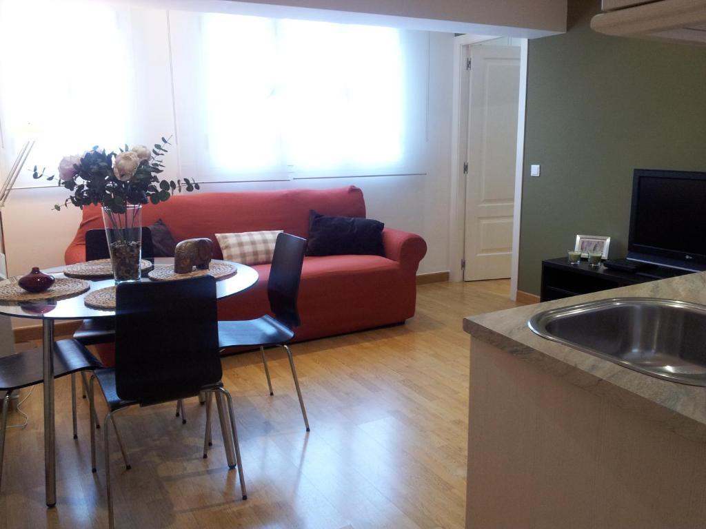 Apartamentos Apr Alcala Madrid Room photo